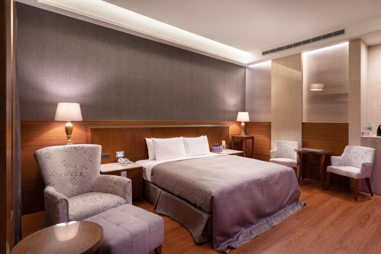 Purple Garden Motel Гаосюн Экстерьер фото