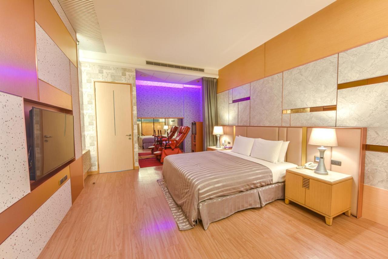 Purple Garden Motel Гаосюн Экстерьер фото